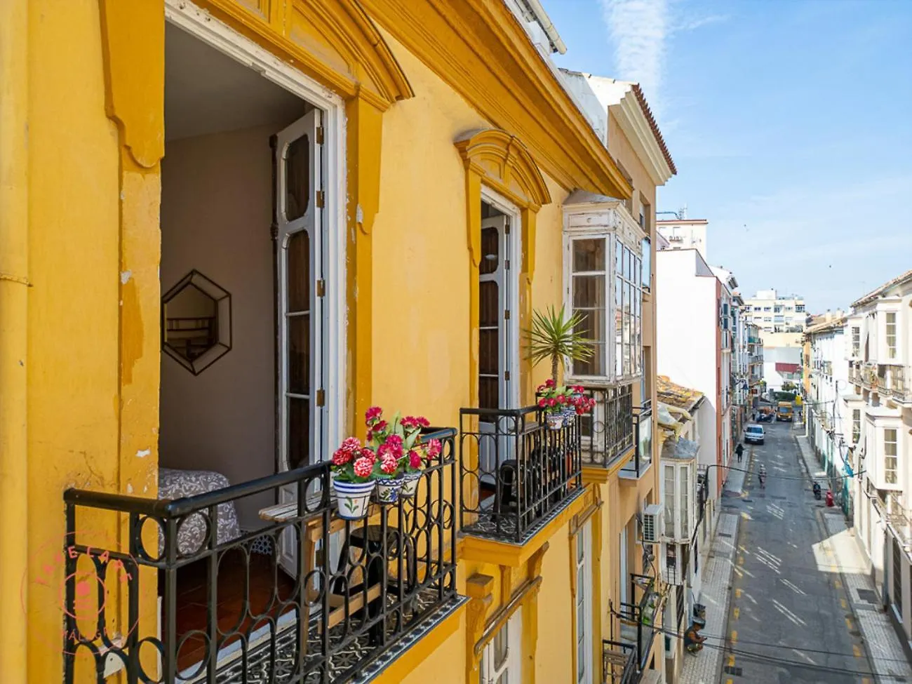 Beautiful Flat Near Plaza Merced location