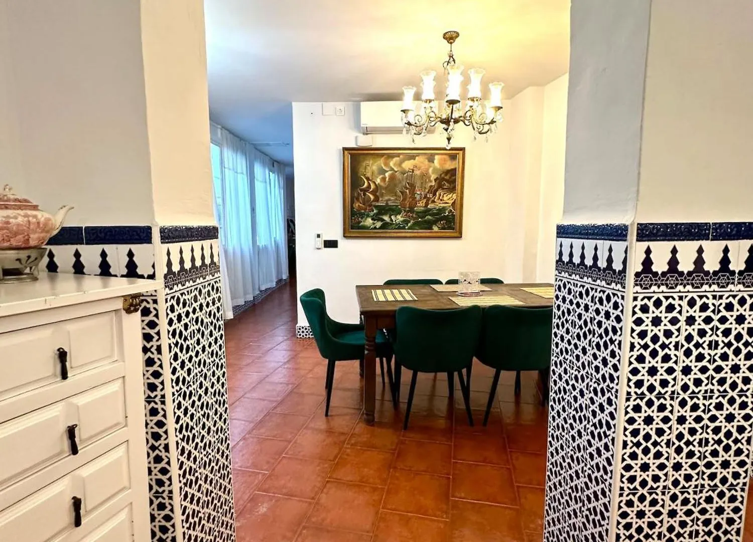 Beautiful Flat Near Plaza Merced Malaga Apartment