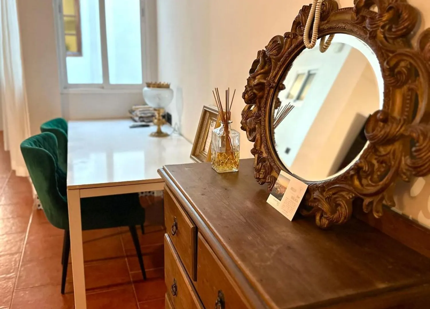 Beautiful Flat Near Plaza Merced Malaga Spain