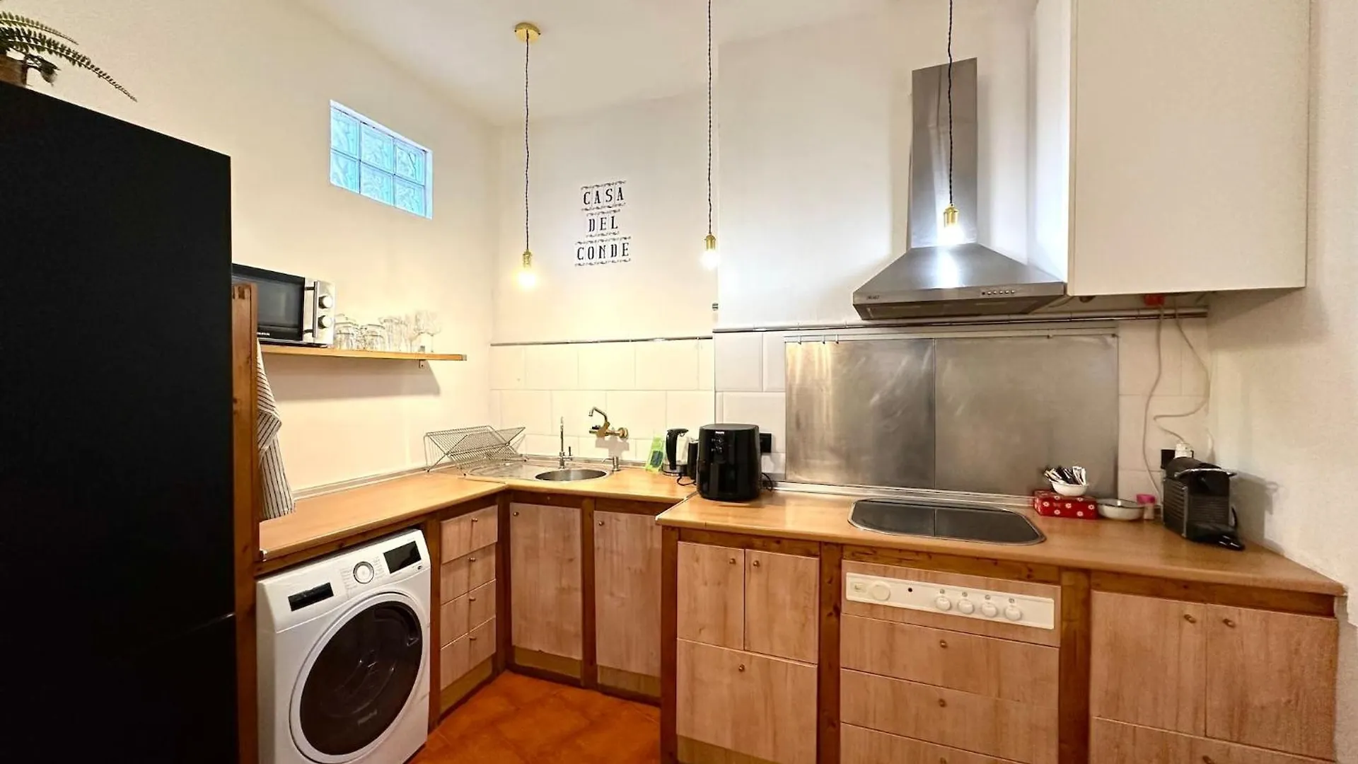 Beautiful Flat Near Plaza Merced Malaga Spain