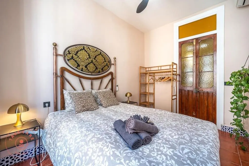 Beautiful Flat Near Plaza Merced Malaga Apartment